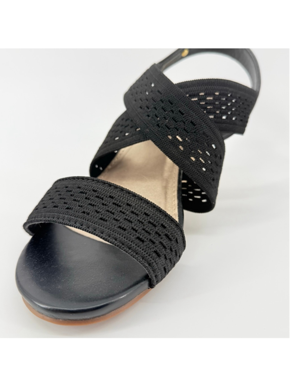 Women's London Fog Black Wedge Woven Textile Sandals Heel Size 7.5 - Picture 4 of 13